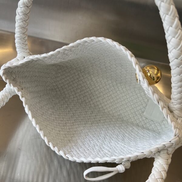 Bottega Veneta BV Tosca Shoulder Bag