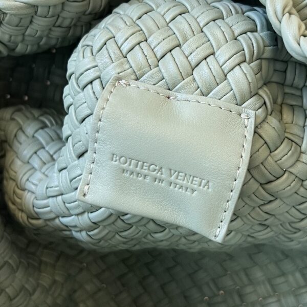 Bottega Veneta BV Tosca Shoulder Bag