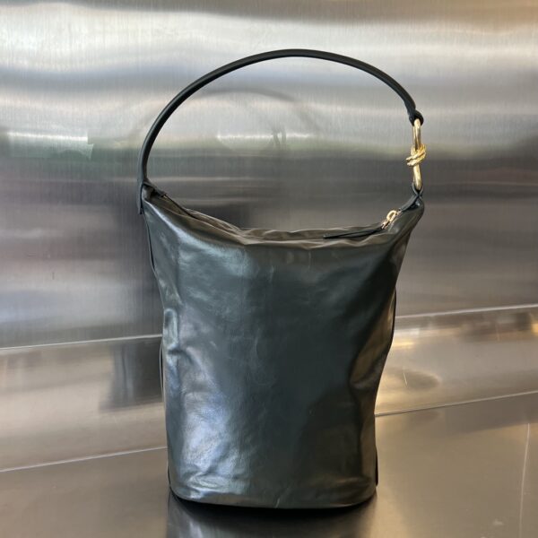Bottega Veneta Hobo knot Bag