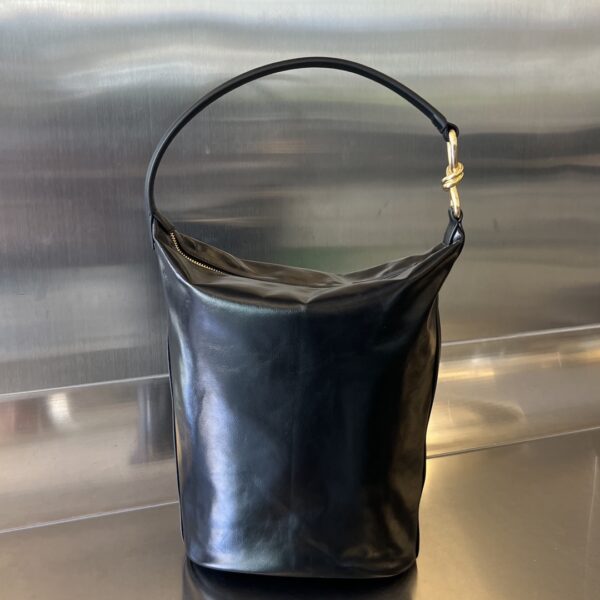 Bottega Veneta Hobo knot Bag