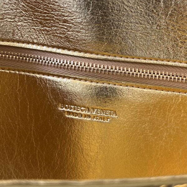 Bottega Veneta Long Clutch Andiamo With Handle