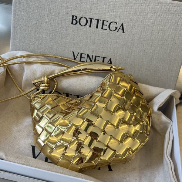 Bottega Veneta BV Mini Sardine
