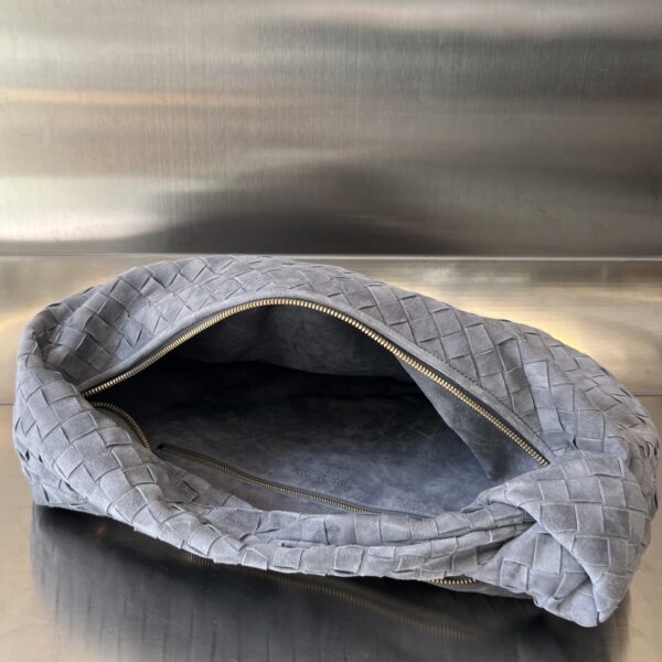 Bottega Veneta Classic Jodie