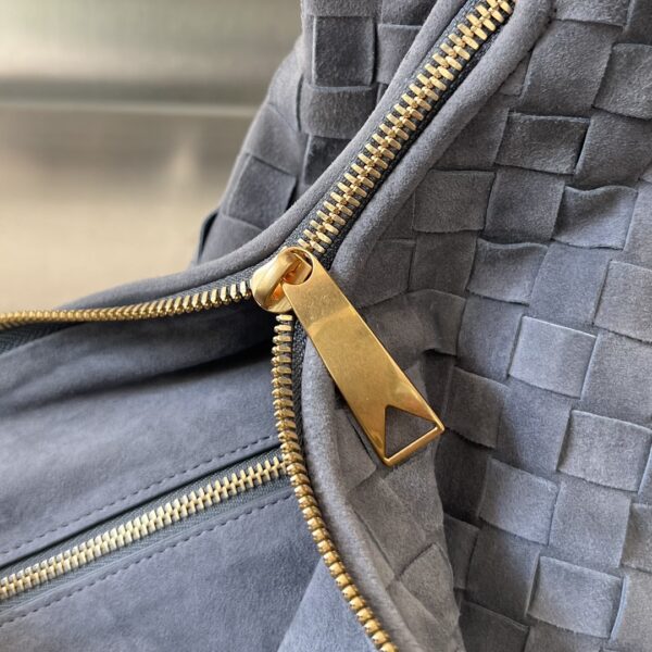 Bottega Veneta Classic Jodie