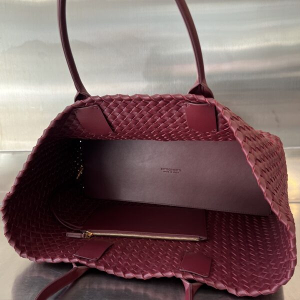 Bottega Veneta Cabat Large Bag