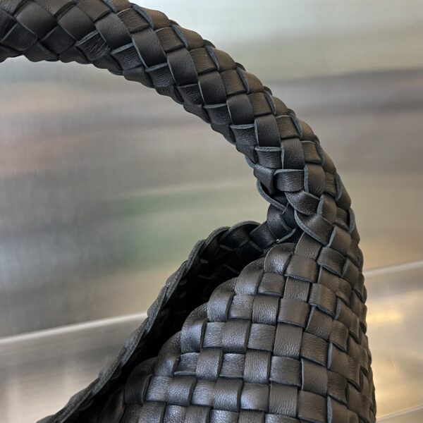 Bottega Veneta BV Small Cabat Bucket
