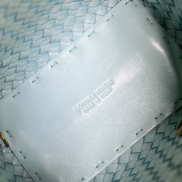 Bottega Veneta BV Small Cabat Bucket