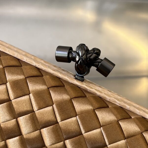 Bottega Veneta BV Knot Clutch