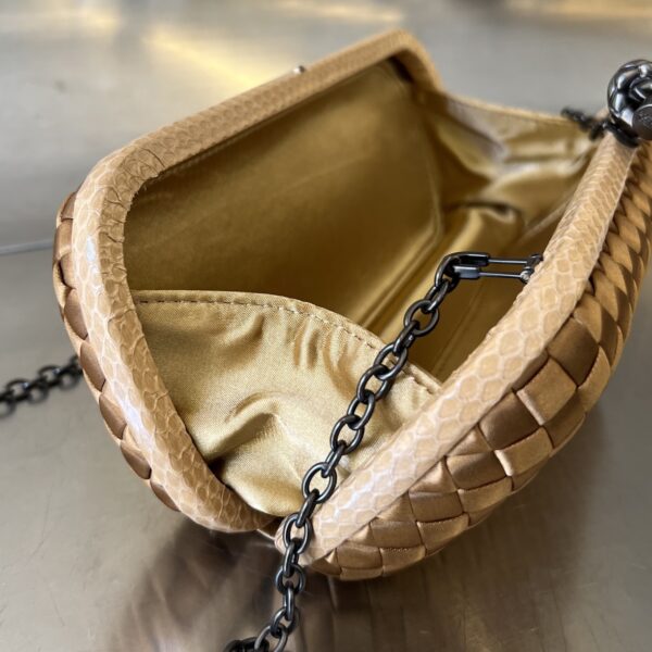 Bottega Veneta BV Knot Clutch
