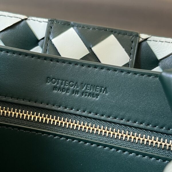 Bottega Veneta BV Small Andiamo