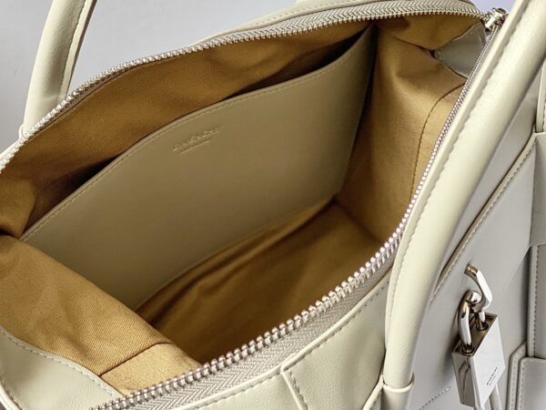ANTIGONA LOCK SOFT