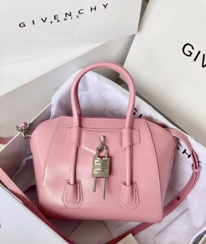 Givenchy Antigona Lock Soft