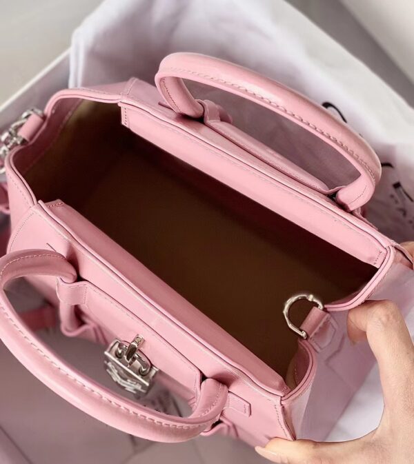 Givenchy Antigona Lock Soft