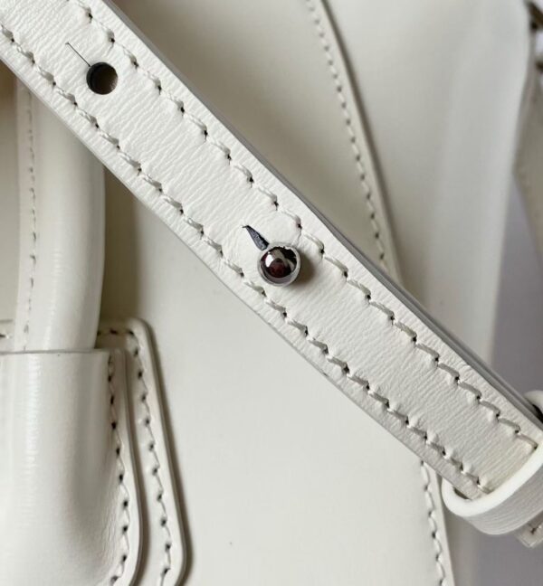 Givenchy Antigona Lock Soft