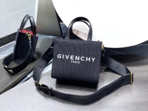 Givenchy Cabas G-tote Mini