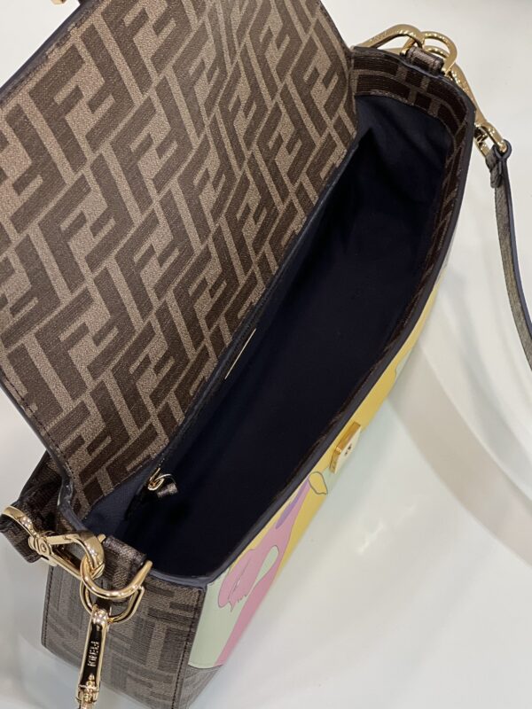 Fendi  Baguette  Medium Handbag