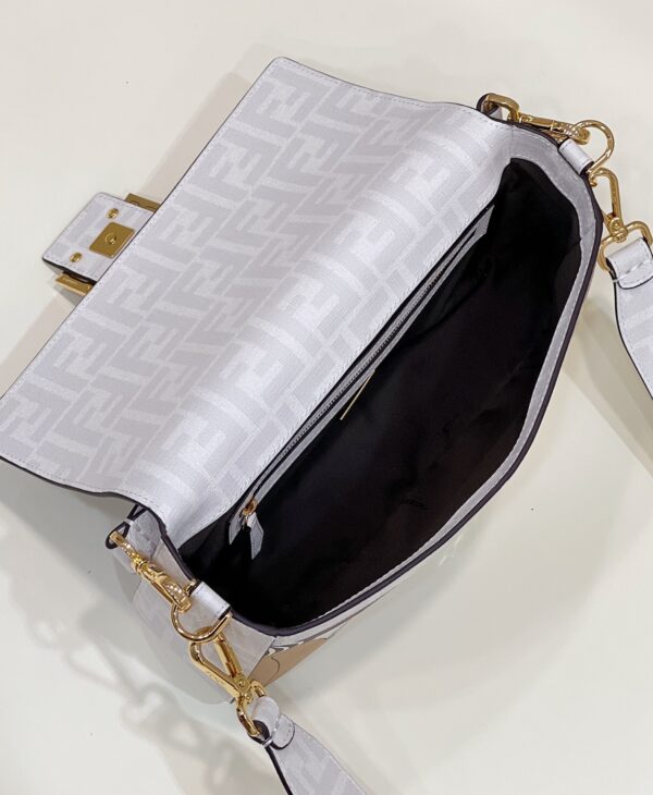 Fendi  Baguette  Medium Handbag