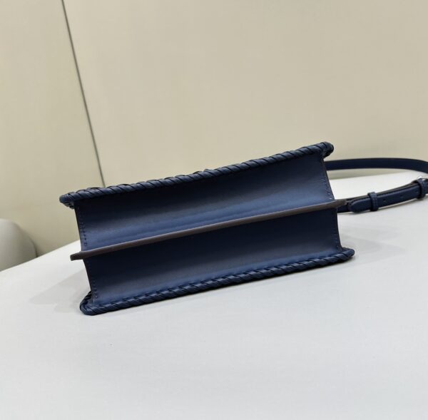 Fendi Peekaboo ISeeU Small