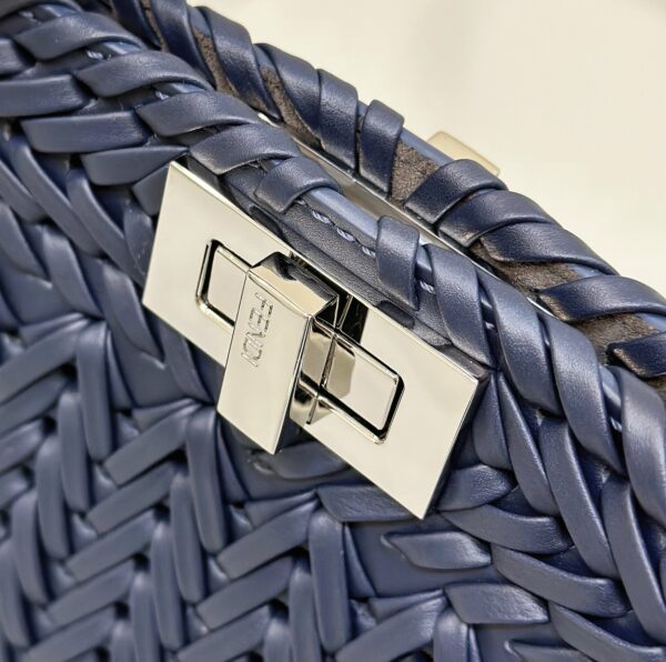 Fendi Peekaboo ISeeU Small