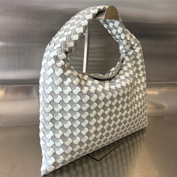 Bottega Veneta Small Hop