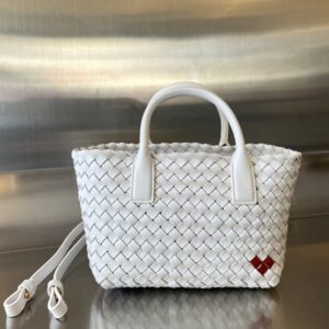 Bottega Veneta Cabat Mini