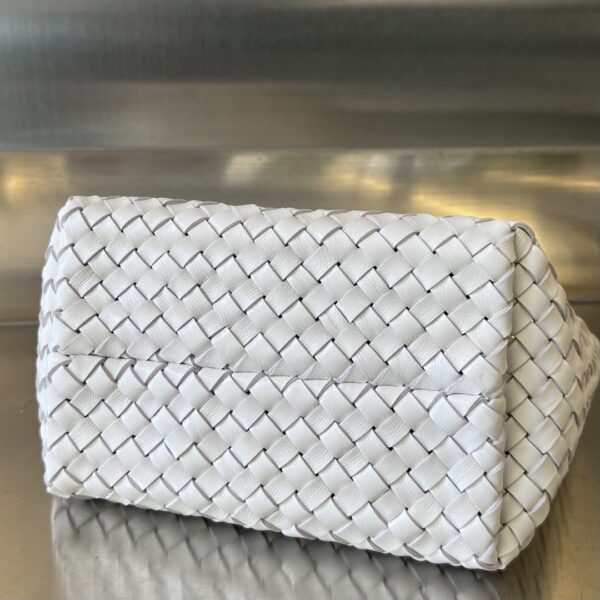 Bottega Veneta Cabat Mini