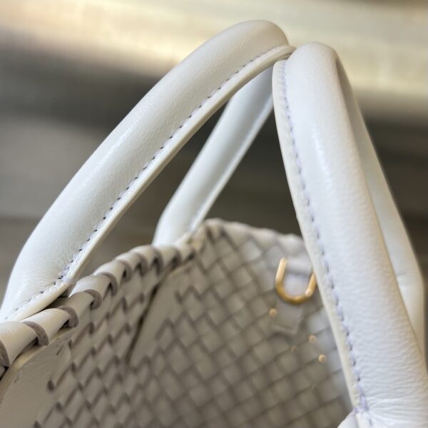 Bottega Veneta Cabat Mini