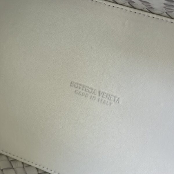 Bottega Veneta Cabat Large Bag