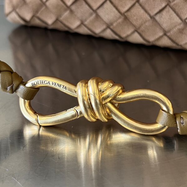 BOTTEGA VENETA BV Small Andiamo