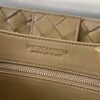 BOTTEGA VENETA MEDIUM ANDIAMO BAG