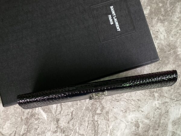 YSL Uptown