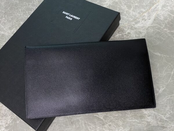 YSL Uptown