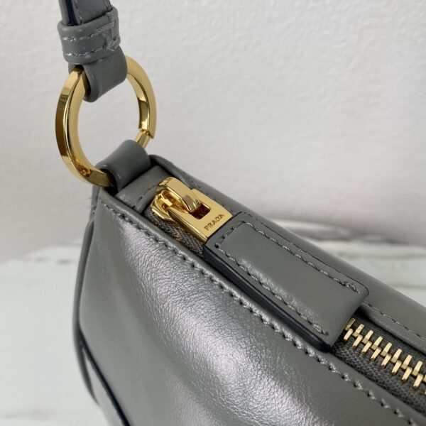 Prada Re-Edition 2002 small leather shoulder bag
