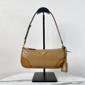 Prada Re-Edition 2002 small leather shoulder bag