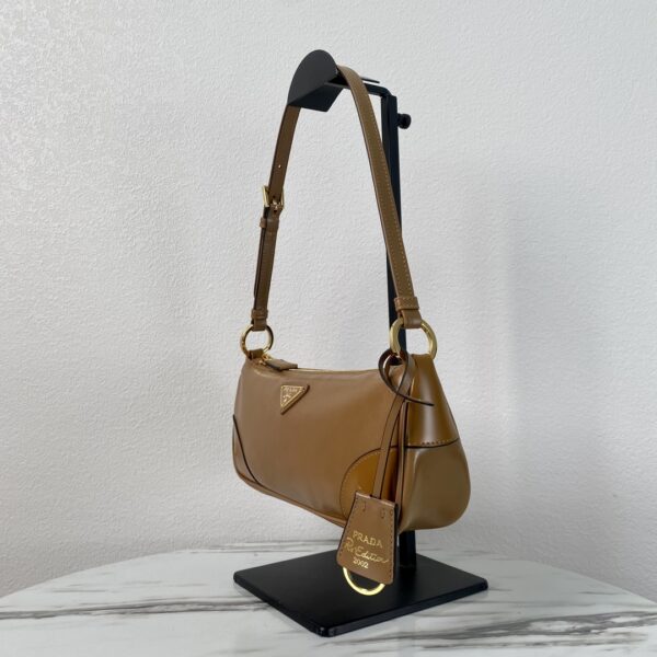 Prada Re-Edition 2002 small leather shoulder bag
