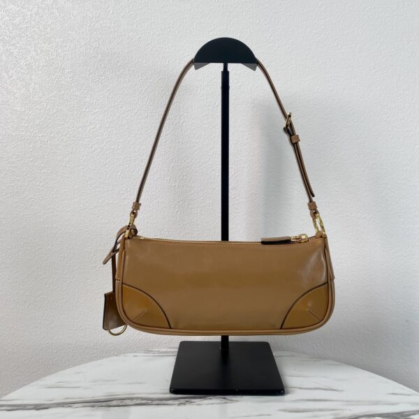 Prada Re-Edition 2002 small leather shoulder bag