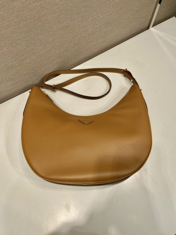 Prada Large leather shoulder bag Hobo