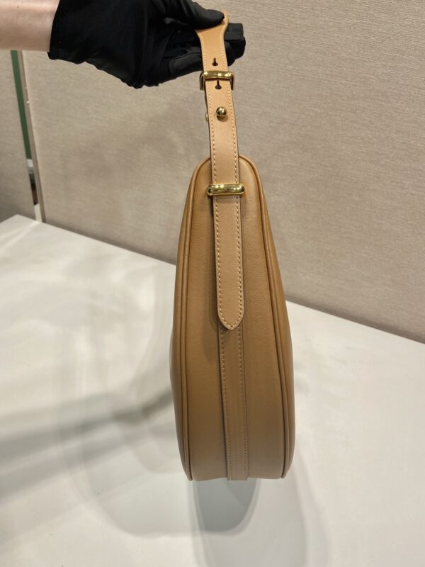 Prada Large leather shoulder bag Hobo