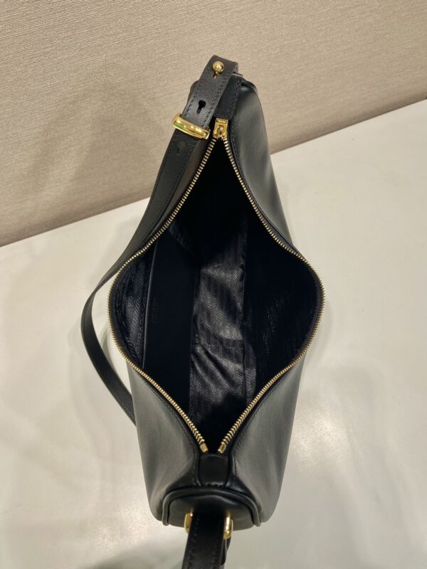 Prada Large leather shoulder bag Hobo