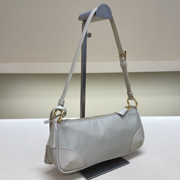 Prada Re-Edition 2002 Re-Nylon and brushed leather shoulder bag