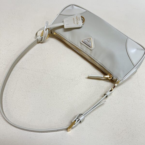 Prada Re-Edition 2002 Re-Nylon and brushed leather shoulder bag