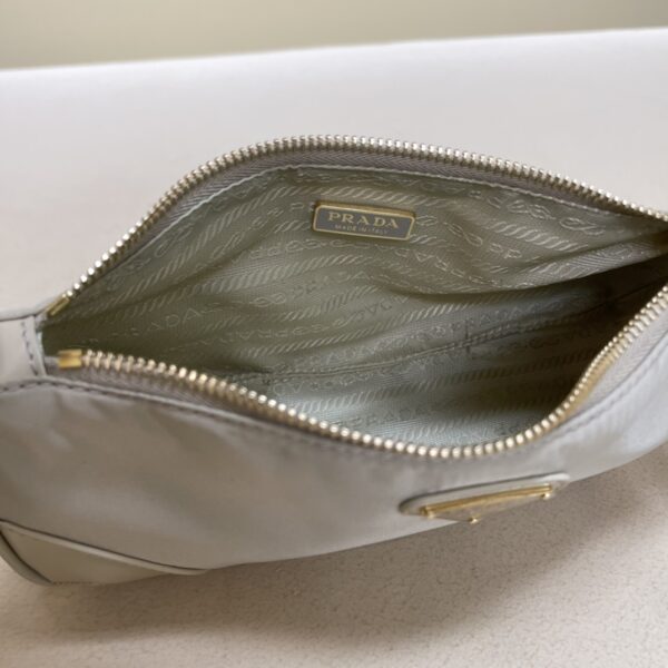 Prada Re-Edition 2002 Re-Nylon and brushed leather shoulder bag