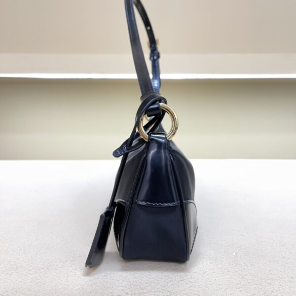 Prada Re-Edition 2002 Re-Nylon and brushed leather shoulder bag