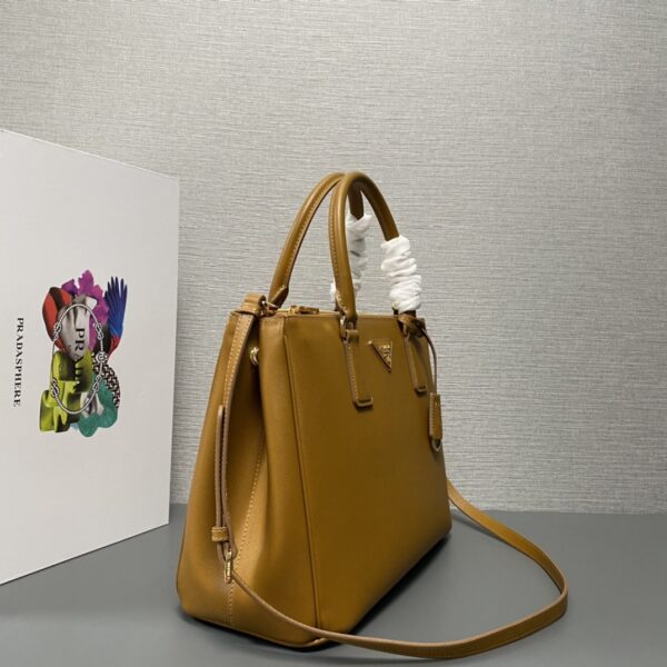 Large Prada Galleria Saffiano leather bag