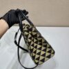 Medium Prada Galleria Saffiano leather bag