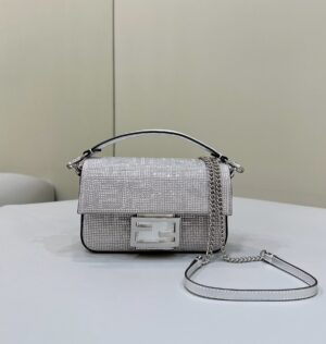 FENDI BAGUETTE MINI BAG