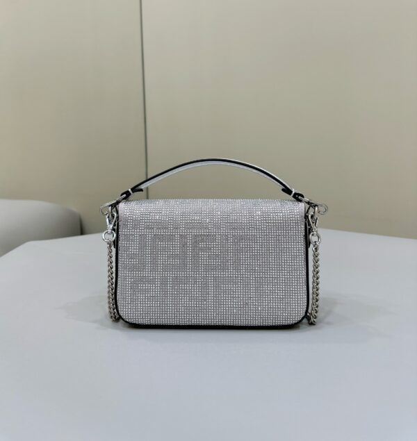 FENDI BAGUETTE MINI BAG