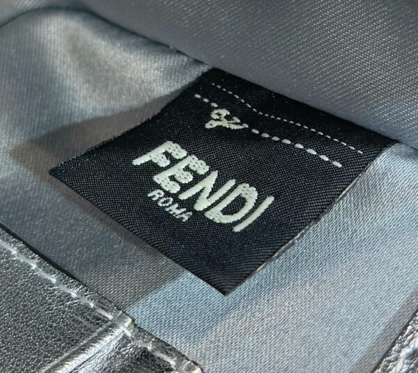 FENDI BAGUETTE MINI BAG