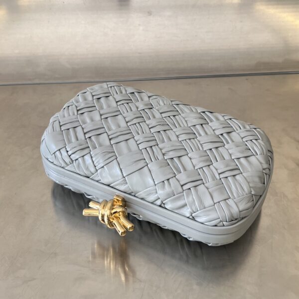 Bottega Veneta Knot