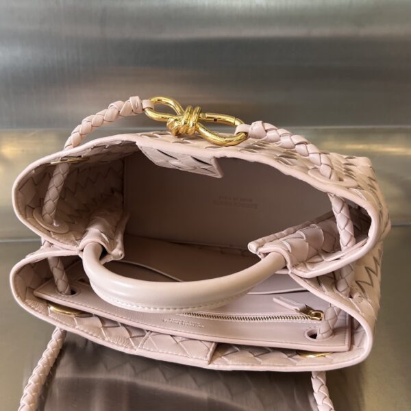 BOTTEGA VENETA BV Small Andiamo